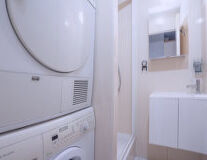 indoor, wall, sink, plumbing fixture, home appliance, shower, tap, mirror, bathroom accessory, bathtub, interior, white